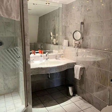 Hotel Wachtelhof 5*