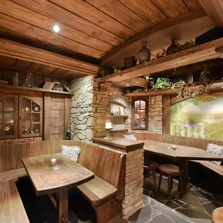 兰德豪斯瓦史特霍夫酒店 酒店 5*